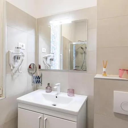 Polai Boutique With Free Parking * Пула