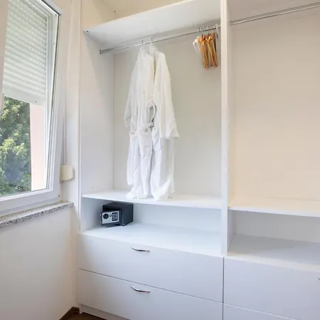 アパート Polai Boutique With Free Parking *