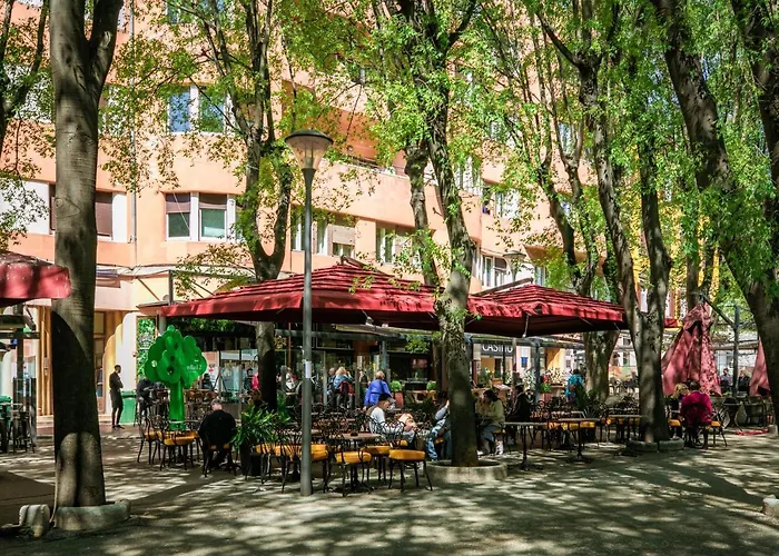 Lägenhet Polai Boutique With Free Parking *