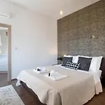 Polai Boutique With Free Parking